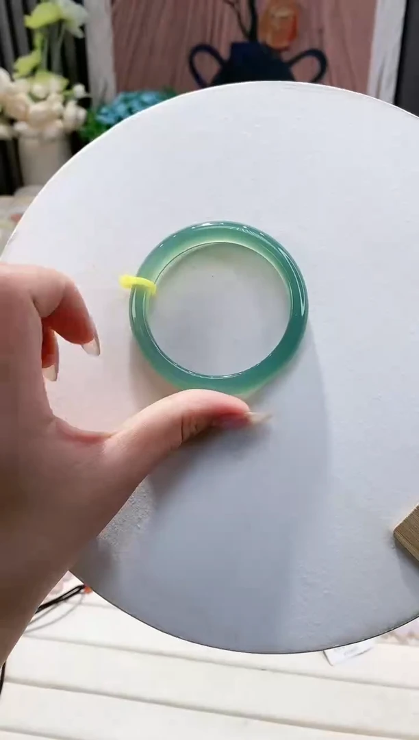 手镯玛瑙/玉髓未镶嵌27-52.5