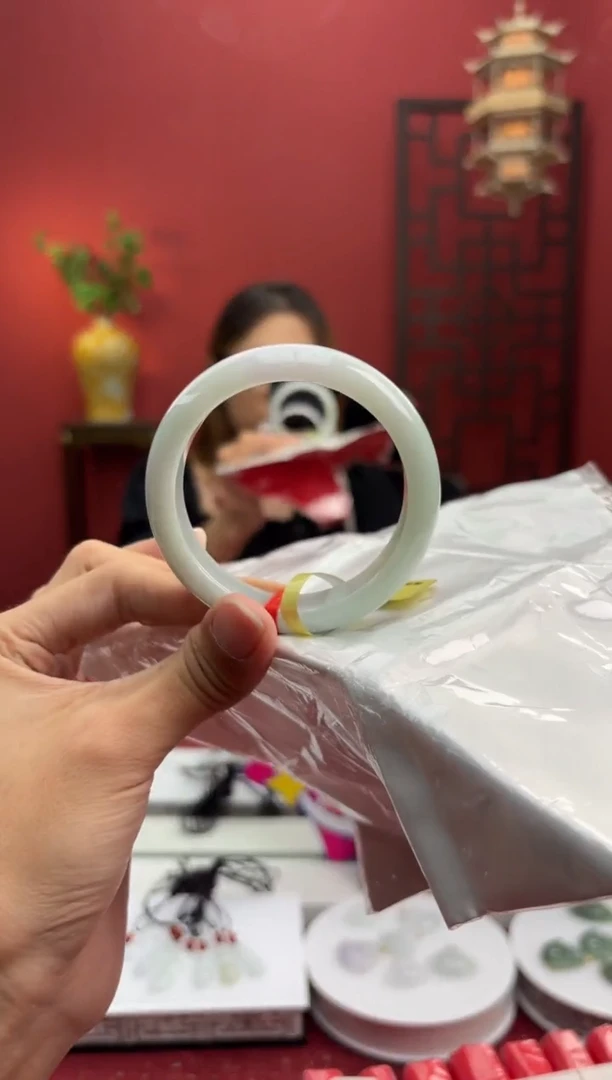 未镶嵌手镯翡翠翡翠手镯3