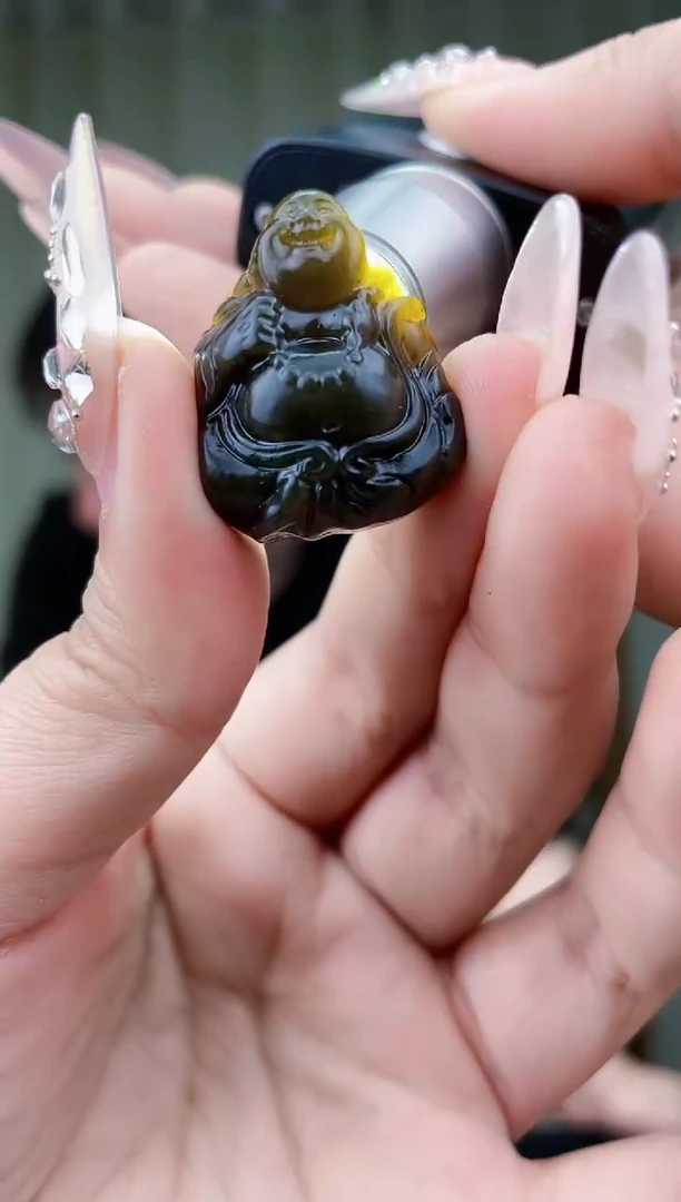 【闪购商品】和田玉挂件未镶嵌拍一发一，多样性发货！