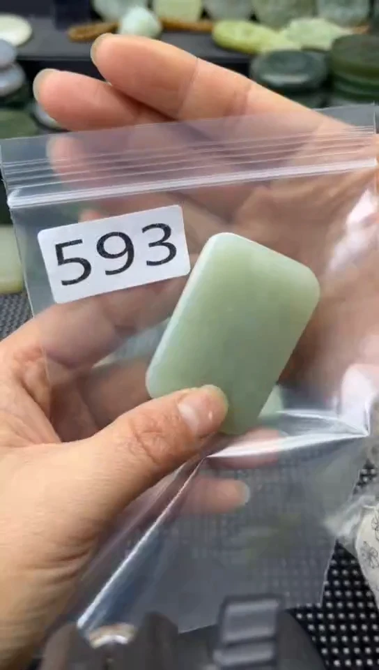 未镶嵌和田玉珠宝半成品牌子