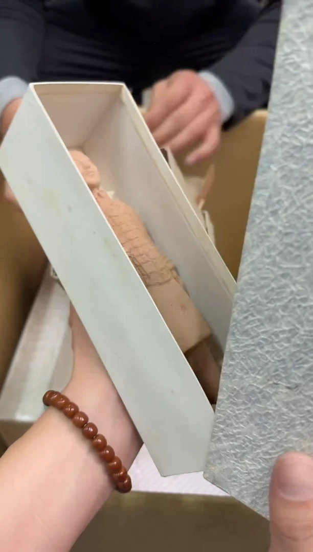 瓷片小穆直播间的物品77
