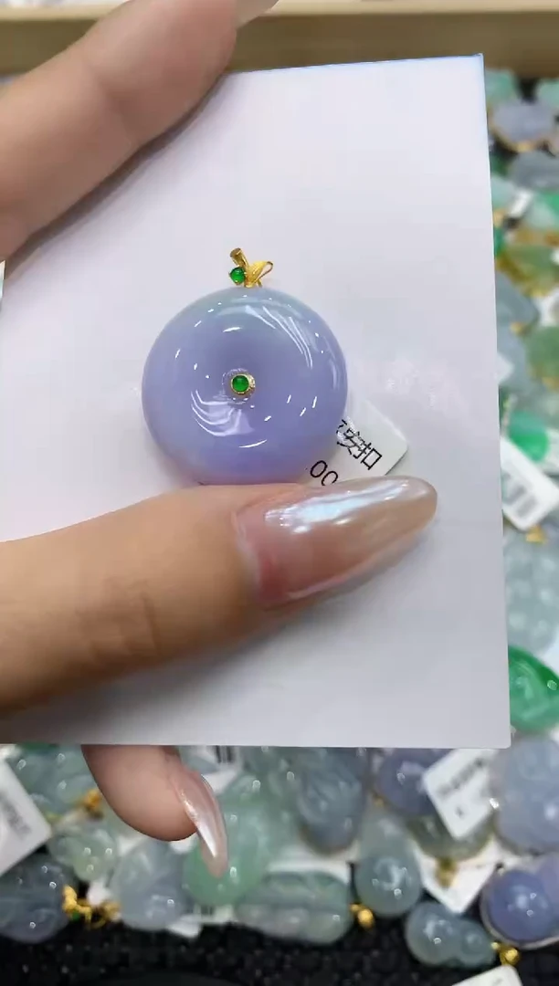 翡翠18K金镶嵌颈饰111111111111