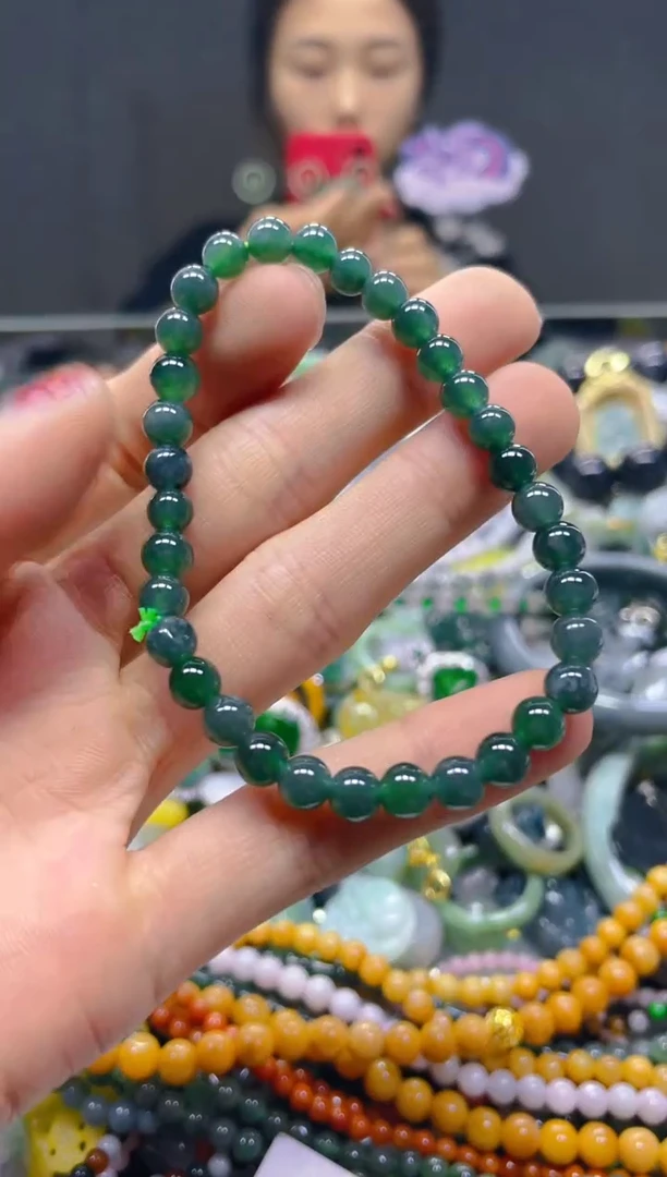 颈饰未镶嵌翡翠5mm/Q/翡翠A货，一件也是批发价