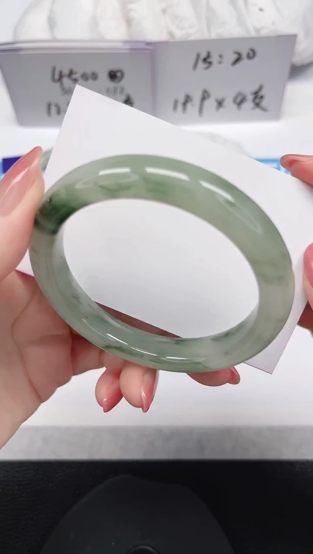 未镶嵌手镯石英岩玉74-56/57