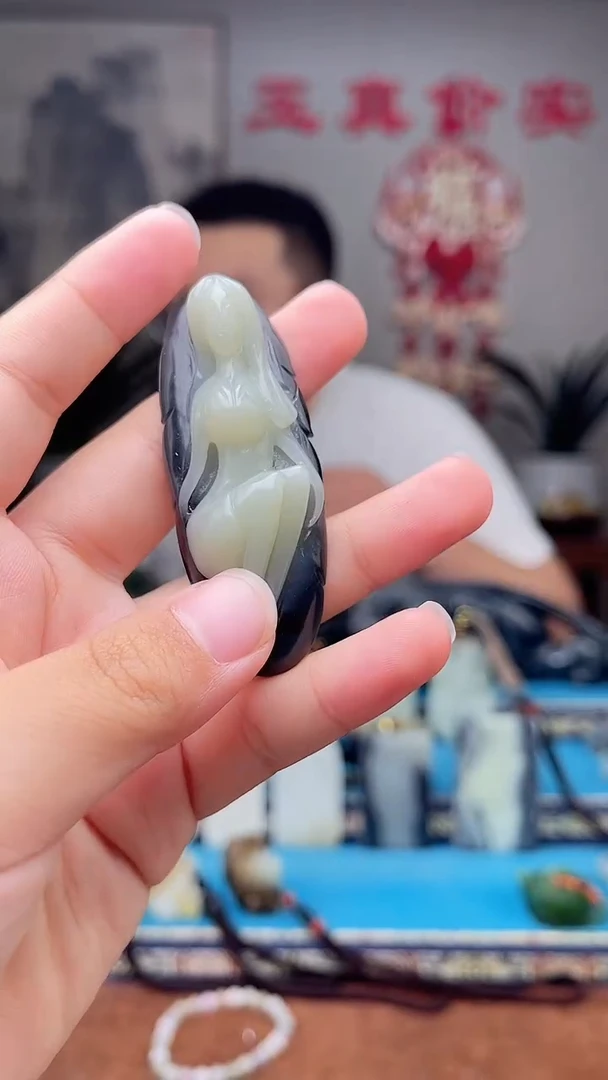 和田玉未镶嵌挂件1