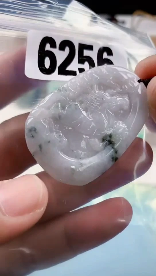 【闪购商品】翡翠挂件未镶嵌天然翡翠吊坠挂件