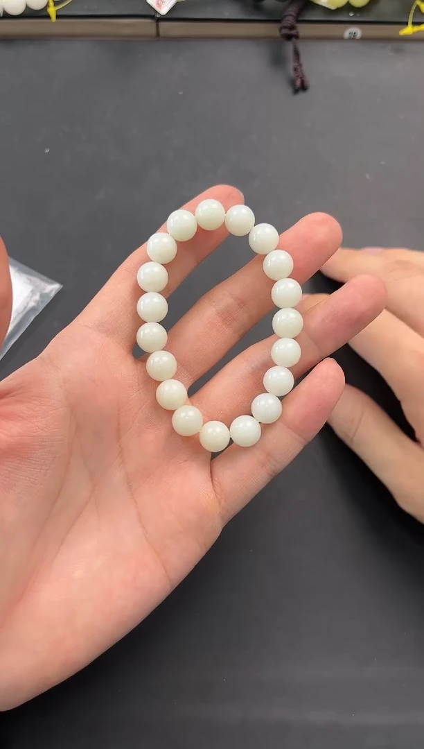 未镶嵌手串和田玉且末米达手串卡10微色差 带产地证书