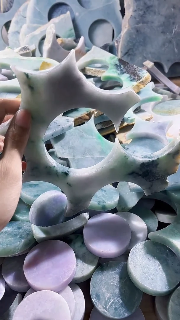 翡翠裸石缅甸翡翠A货陈6780