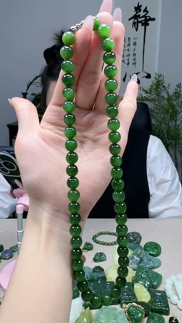 未镶嵌和田玉挂件10