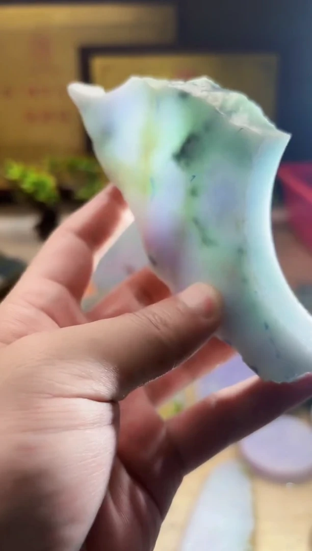 翡翠挂件未镶嵌A货张麦9740