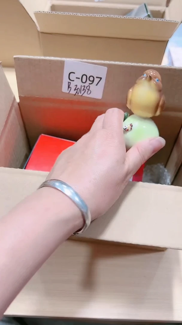 瓷片碗碟好物一件不留@@1