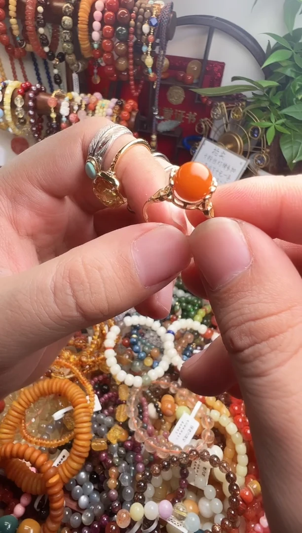 银S925镶嵌蜜蜡戒指?**落 一物一件）005504