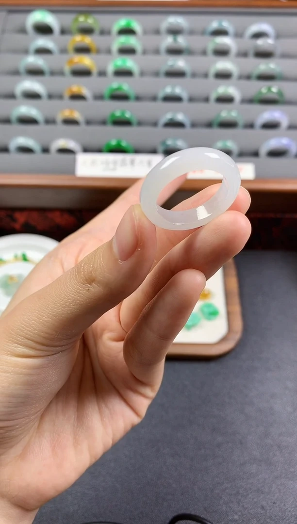 未镶嵌戒指翡翠圈口19