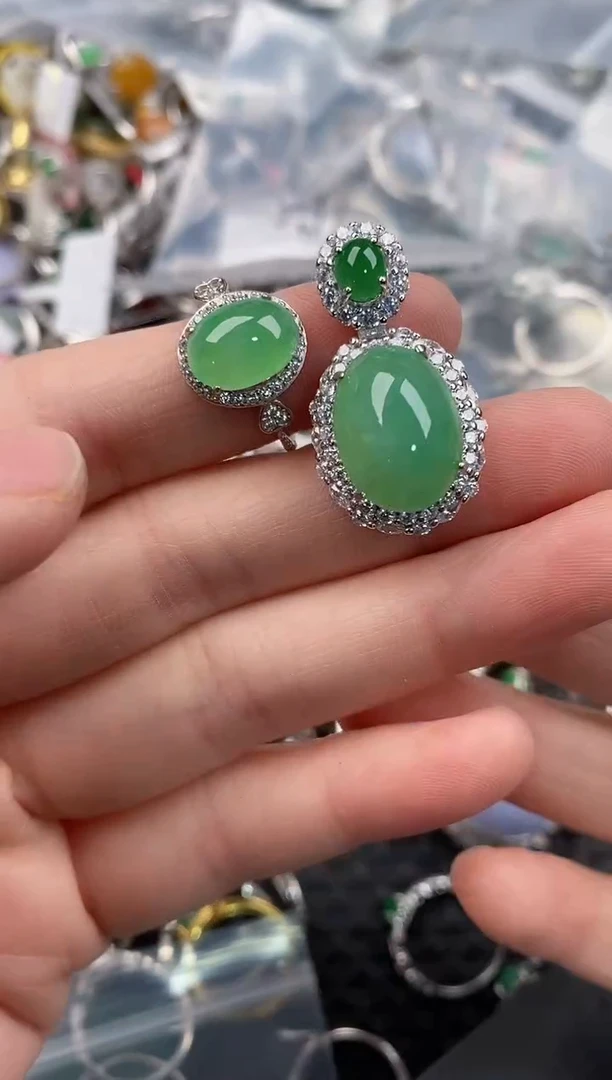 银S925镶嵌戒指翡翠333                 2