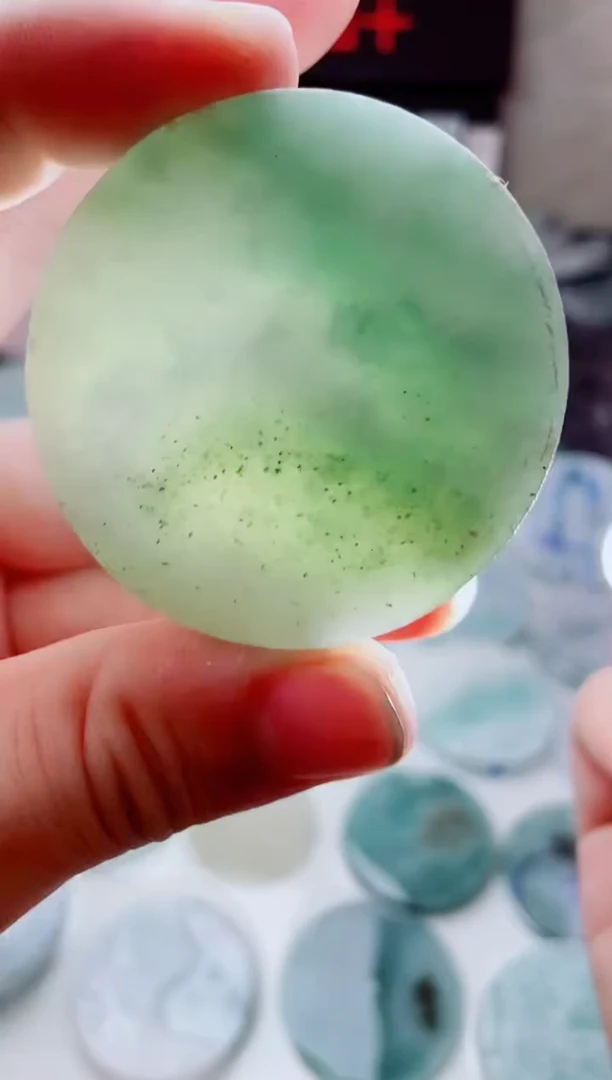 翡翠未镶嵌颈饰4920......