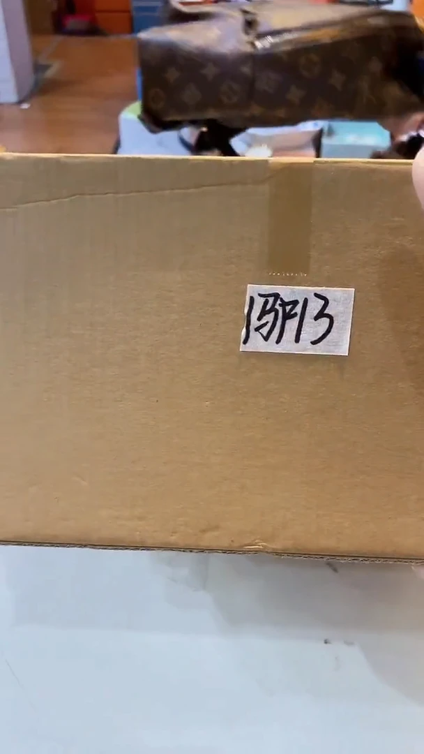 杯鸿辉家品牌瓷器，京东包邮！书包