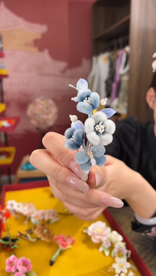 【闪购商品】刺绣非遗绒花（发饰）