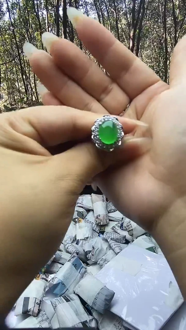 满色吊坠    所见即所得