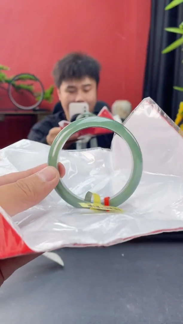 未镶嵌手镯翡翠11