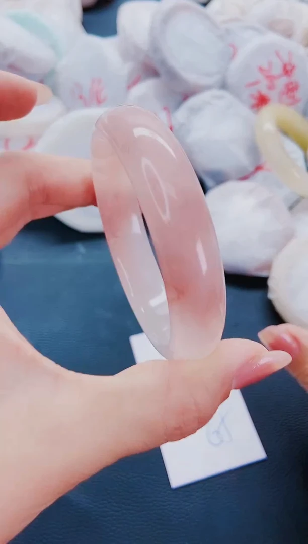 石英质玉手镯未镶嵌M176-57-58