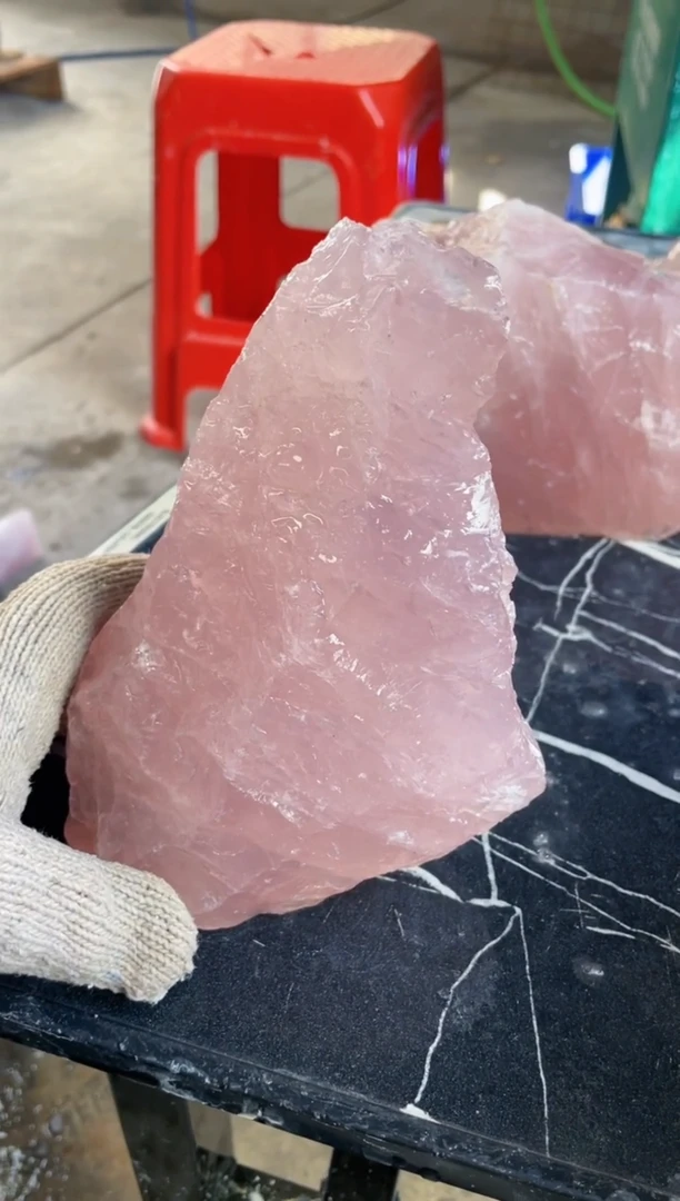 【闪购商品】芙蓉石原石未镶嵌天然粉水晶原石摆件