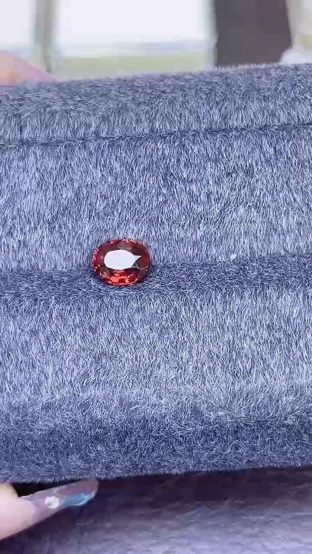 未镶嵌裸石石榴石1.6ct