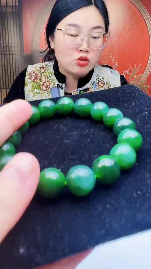 颈饰未镶嵌和田玉玉雕名家馆天然和田玉（拍一发一）