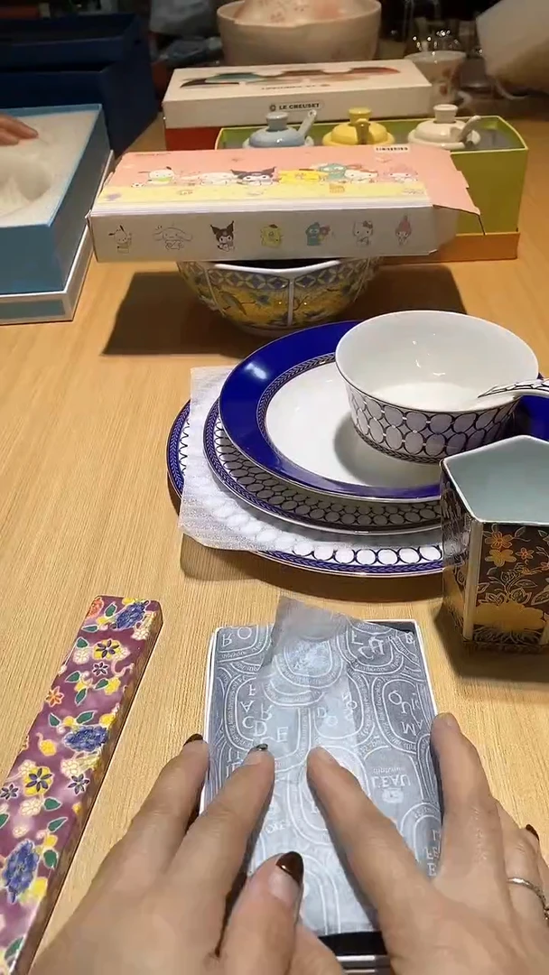 【闪购商品】瓷片锅碗瓢盆一件不剩 谈到