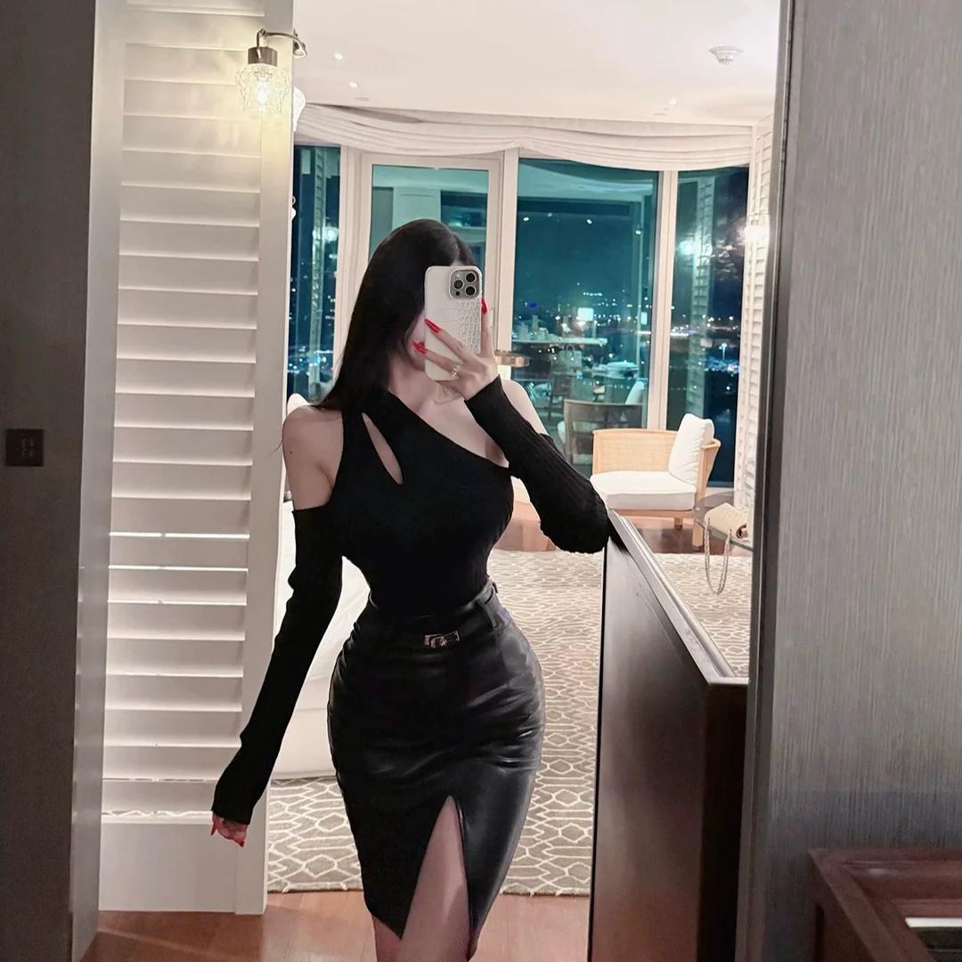 琳与墨斜肩镂空针织上衣女 纯欲性感显瘦修身长袖内搭