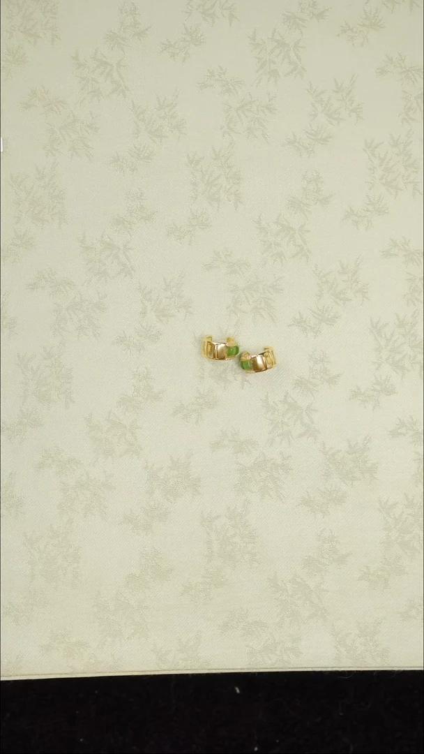 银S925镶嵌和田玉耳饰耳钉