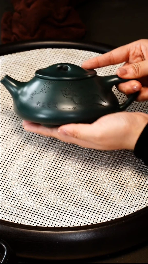 茶壶紫砂 【顾顺芝】绿泥石瓢    450CC