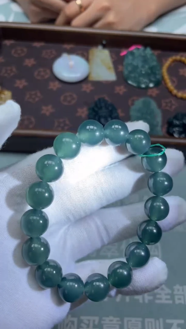 未镶嵌定制翡翠葡*~-毛货-不退不换
