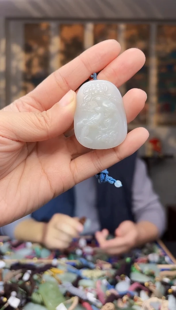 【闪购商品】和田玉挂件未镶嵌拍一发一