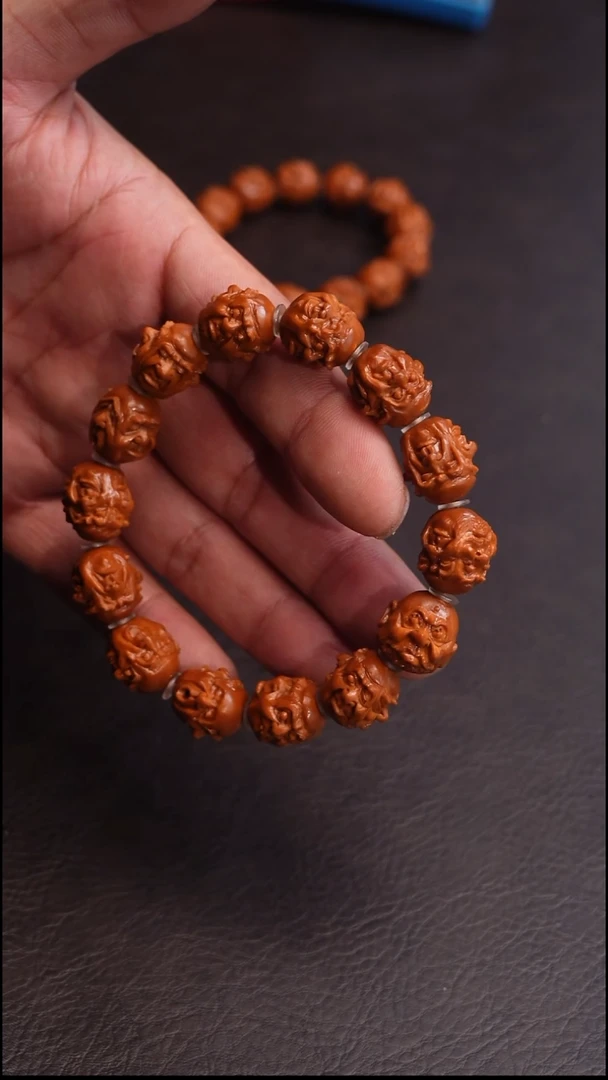 手串/手链橄榄核仁云  54写实罗汉