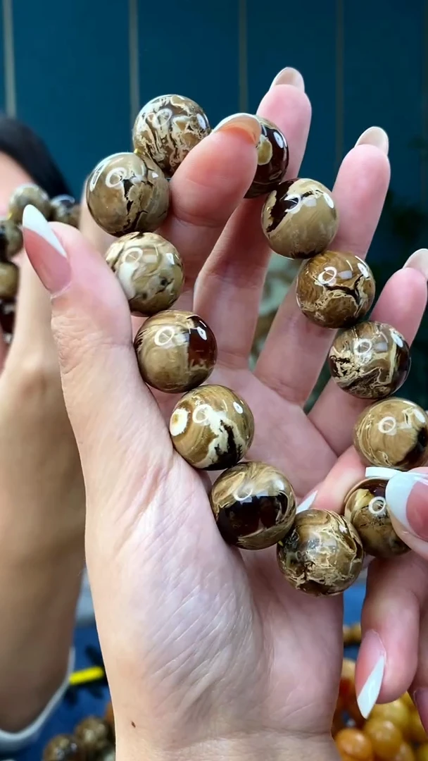 裸石琥珀未镶嵌11/29多样性发其一177