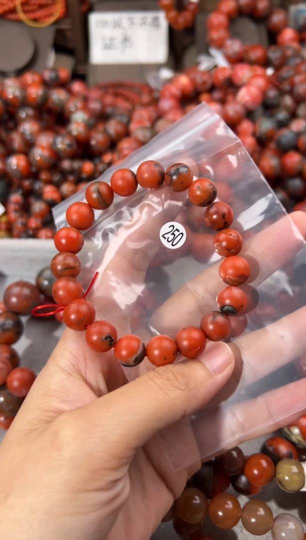 南红玛瑙手串未镶嵌10+