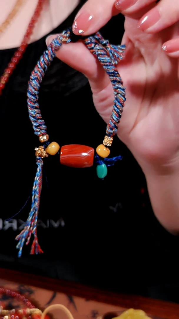 未镶嵌丝绢纹南红玛瑙蜜蜡等