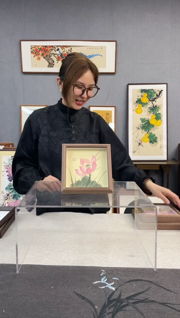 【闪购商品】国画纯手写带框作品-15*15 荷花