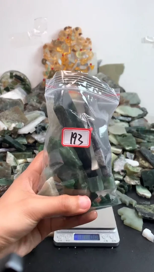 未镶嵌和田玉摆件193