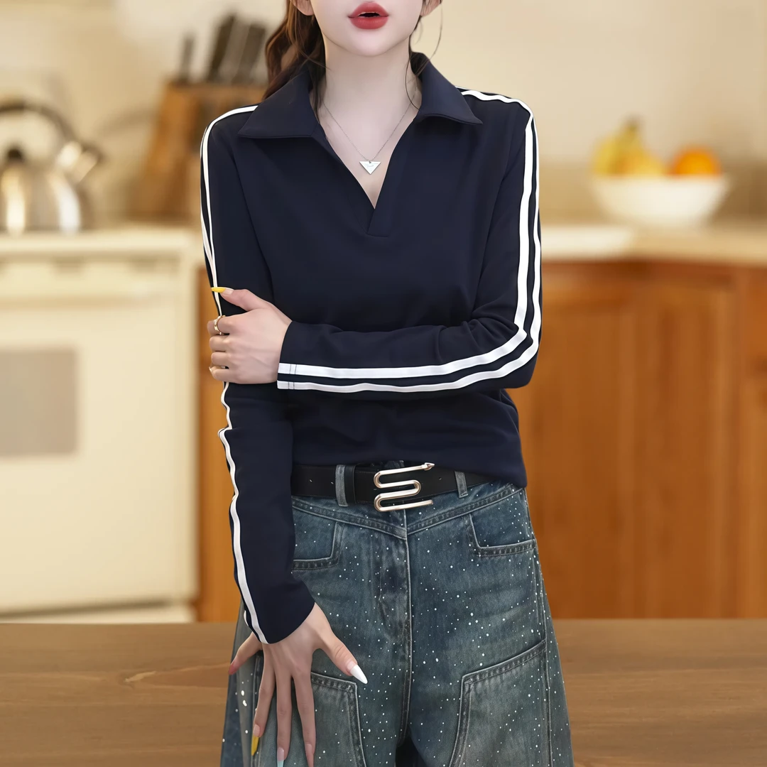 春季新款高级感洋气时尚条纹V领打底衫休闲显瘦大码长袖内搭女