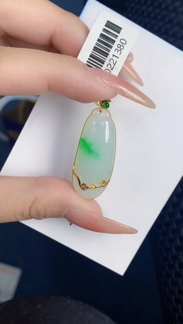 【闪购商品】翡翠颈饰18K金镶嵌000000000