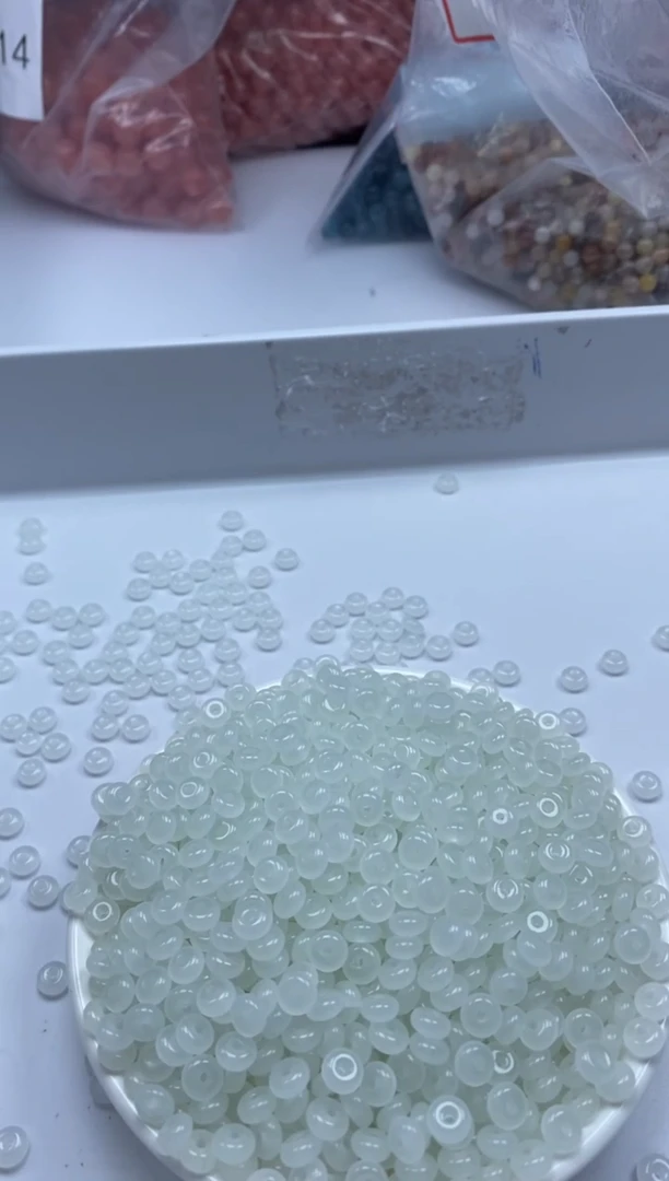 南红玛瑙未镶嵌颈饰w747荔枝冻算盘6*3mm*50颗
