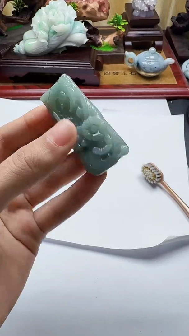 吊坠(不含链)未镶嵌翡翠1