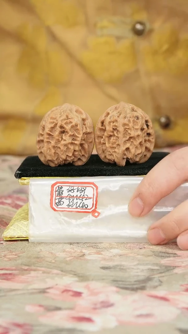 把件文玩核桃马蹄