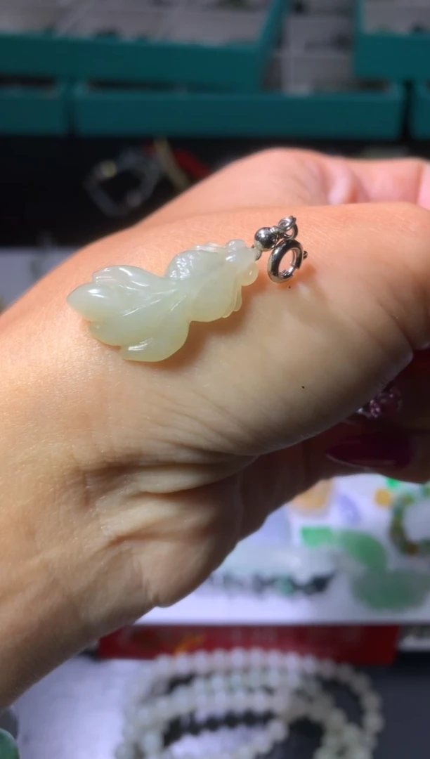 未镶嵌挂件翡翠MXX056330