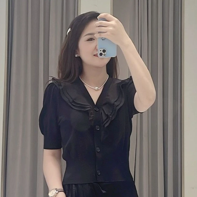 2025年TH品牌夏季新款针织衫E032623031