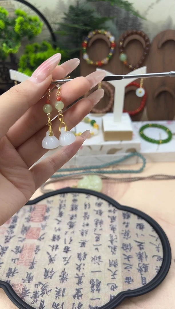 未镶嵌和田玉耳饰162