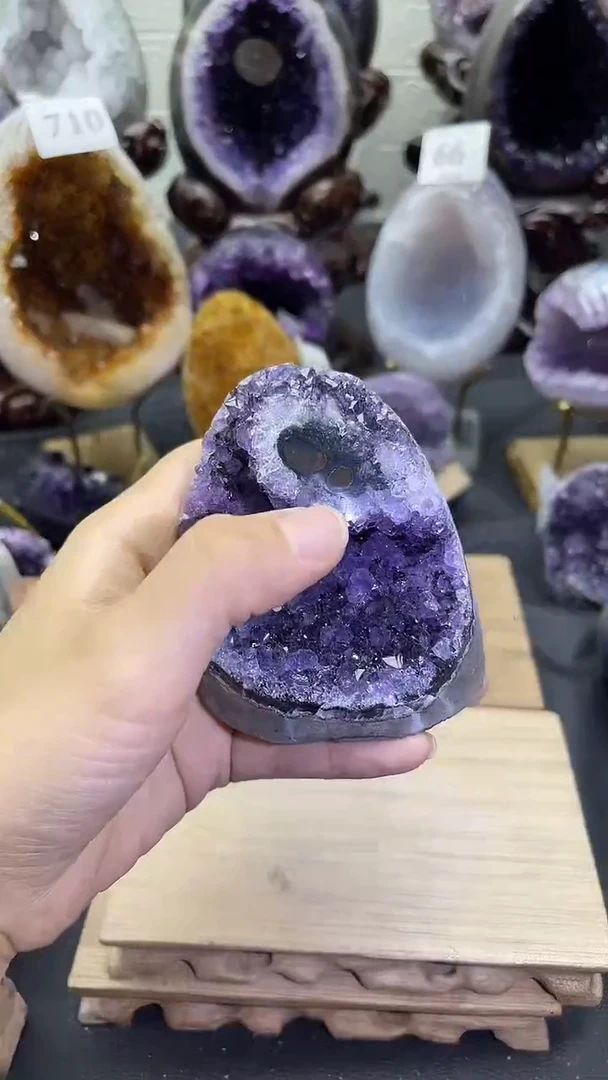 未镶嵌大型摆件（非配饰）紫晶85号摆件