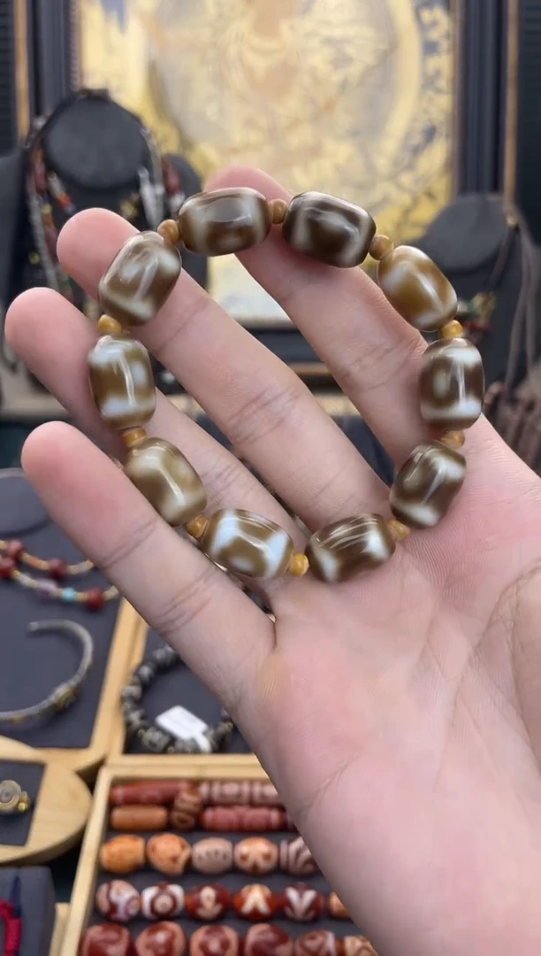 玛瑙/玉髓颈饰未镶嵌嫩色坛城三眼手串