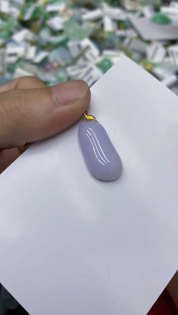 颈饰18K金镶嵌翡翠翡翠